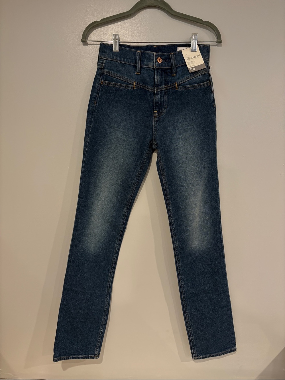 GAP High-Rise ‘90s Straight Jeans in Dark Indigo